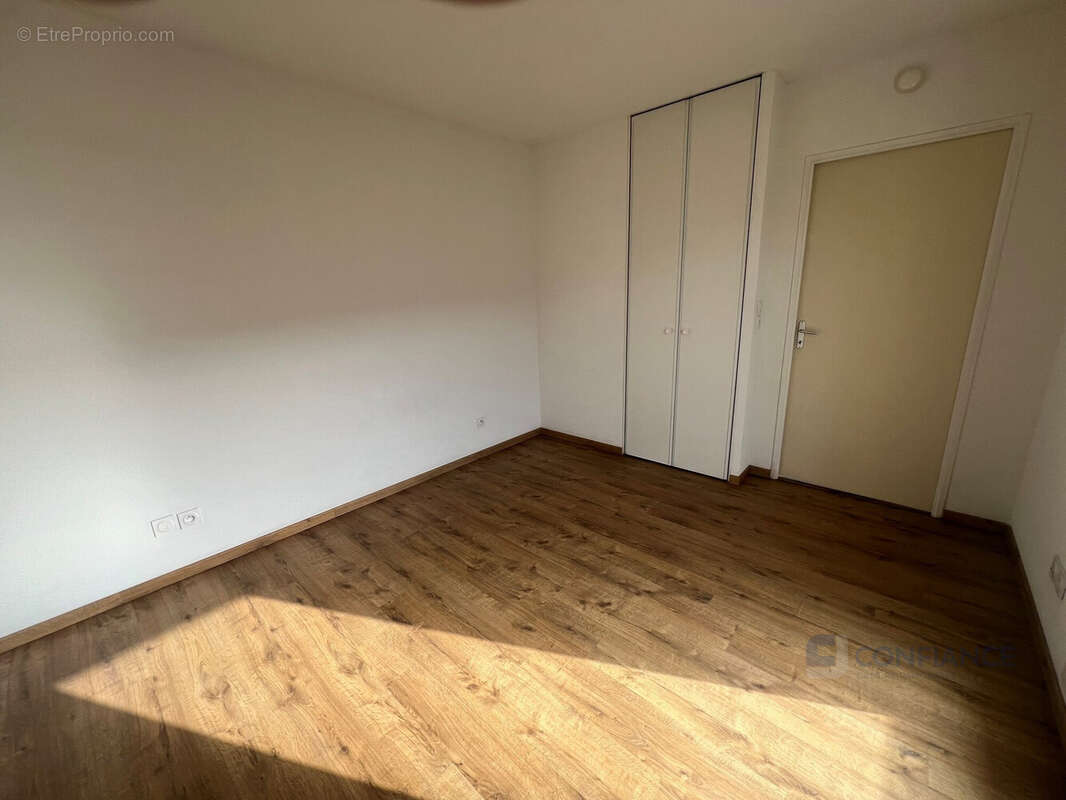 Appartement à VENISSIEUX