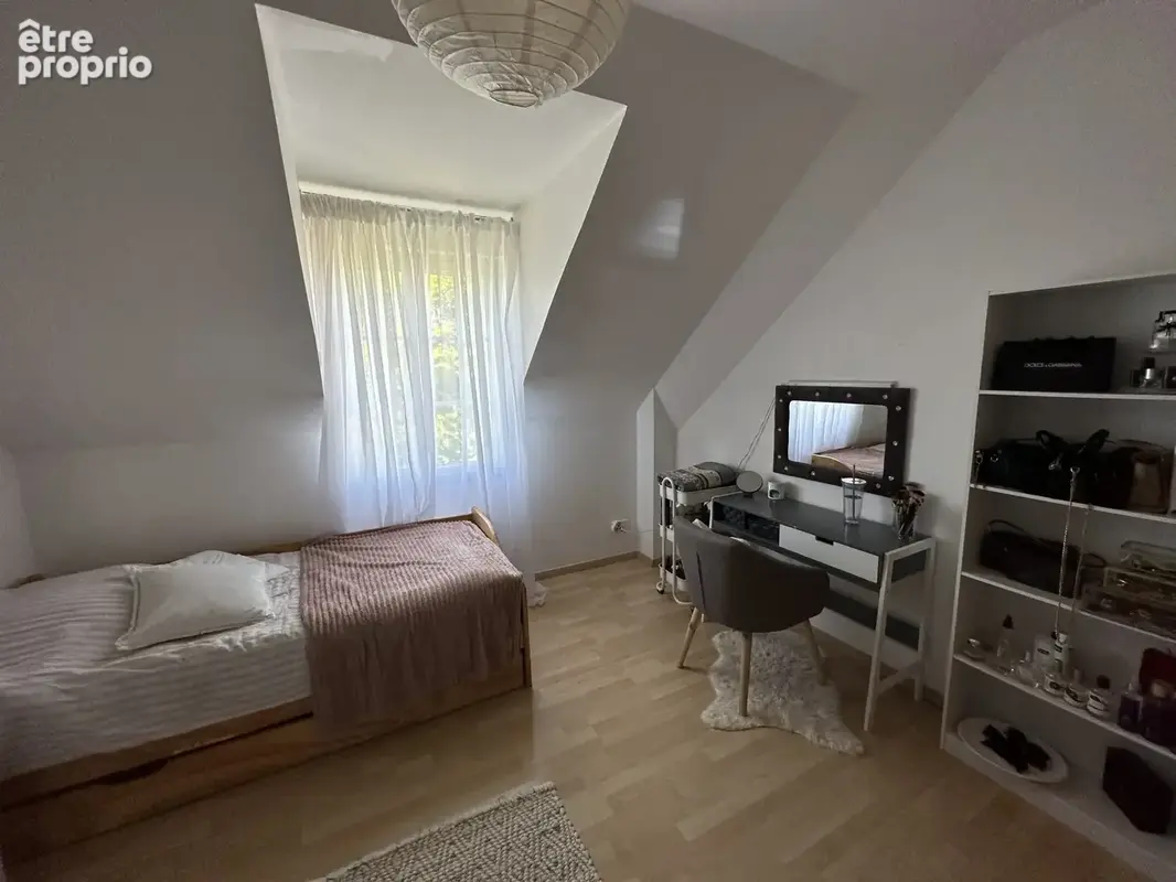Superbe maison type 8 sur 1440 m2 de terrain - photo 7
