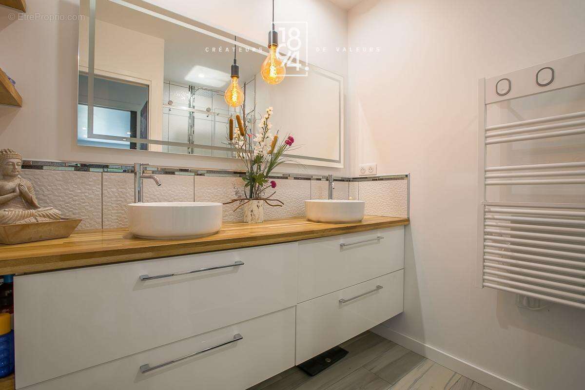 Appartement à MARSEILLE-13E
