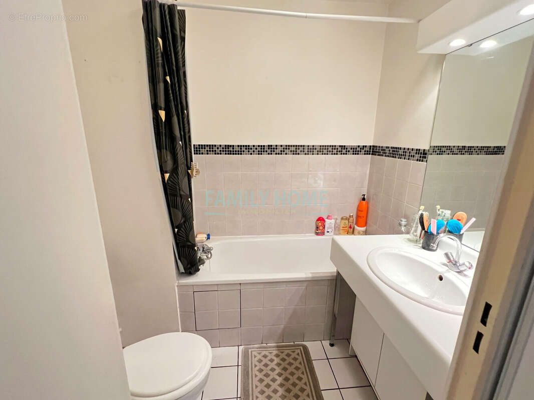 Appartement à LIVRY-GARGAN