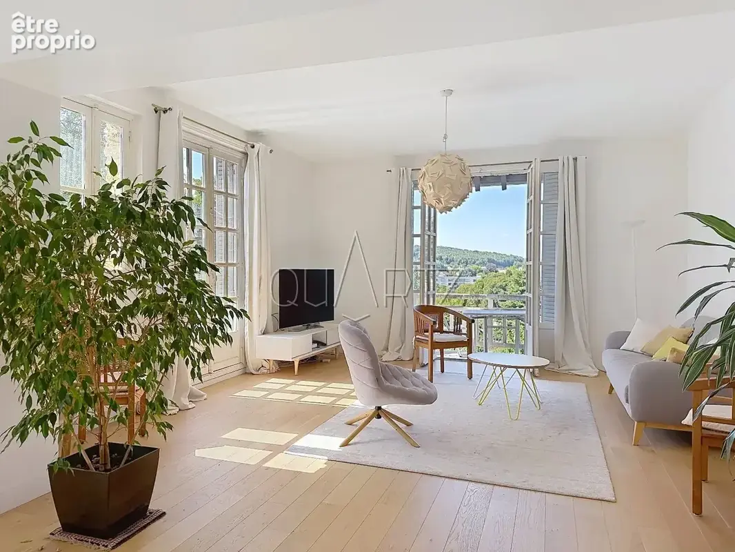 Photo Appartement à Sevres au prix de 572 000€