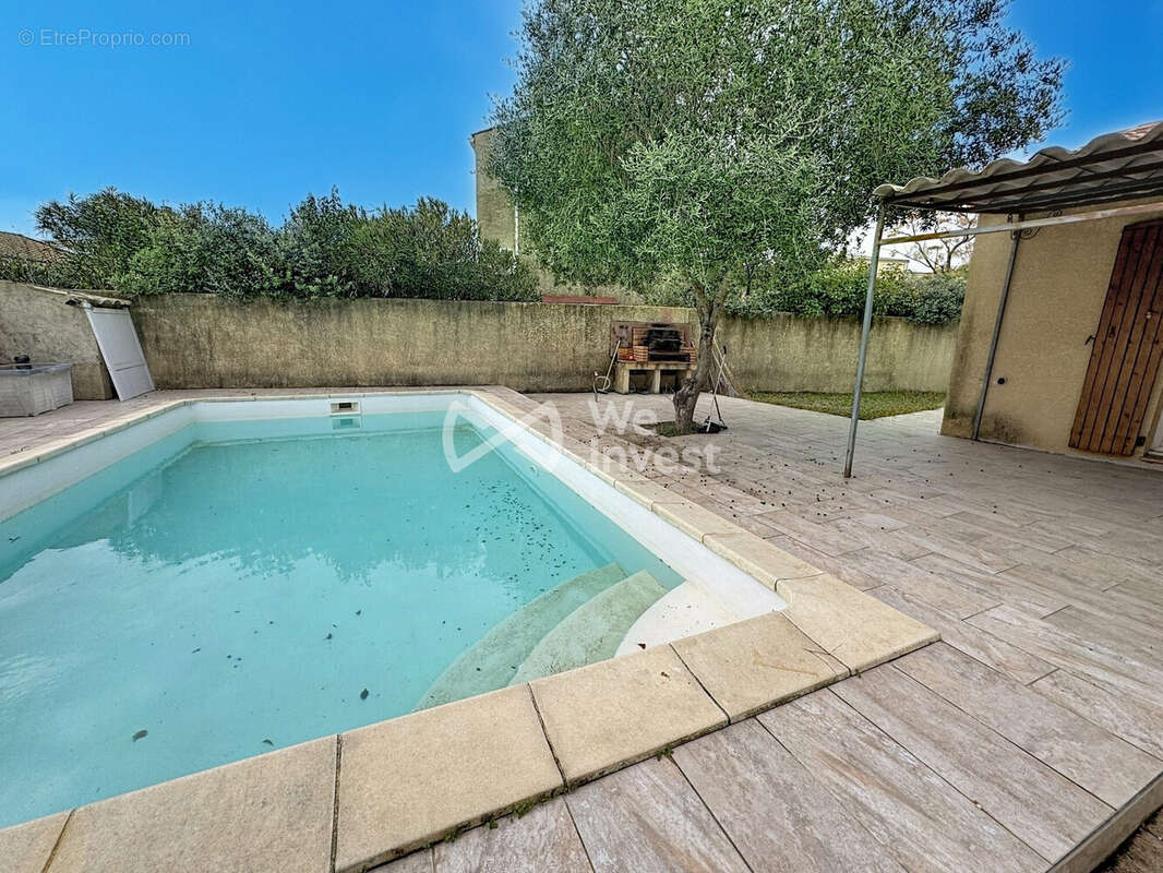 Maison à SAINT-JEAN-DE-VEDAS