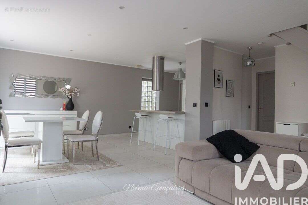 Photo 5 - Maison à LIMAY