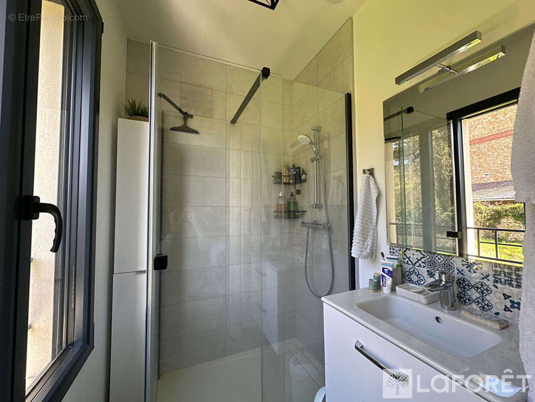 Maison Saint Remy Les Chevreuse 6 pièces 122 m2 - photo 7