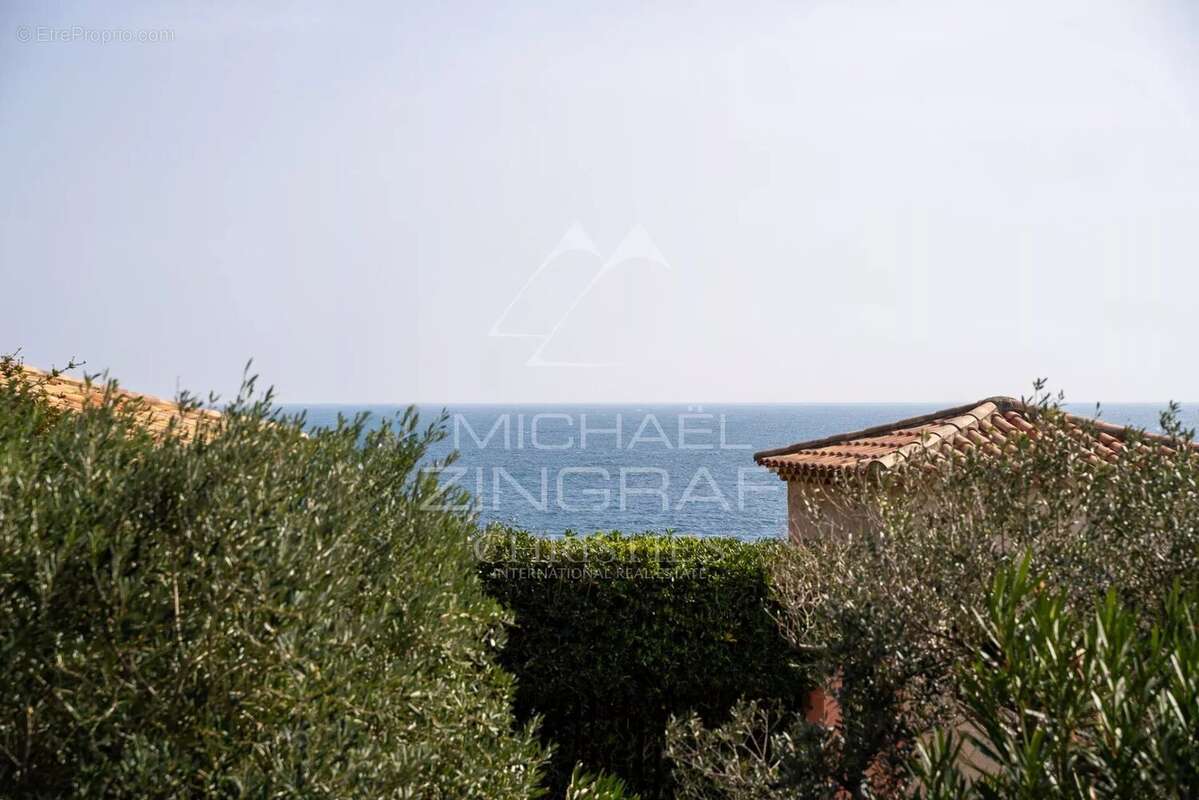 Maison à CAVALAIRE-SUR-MER