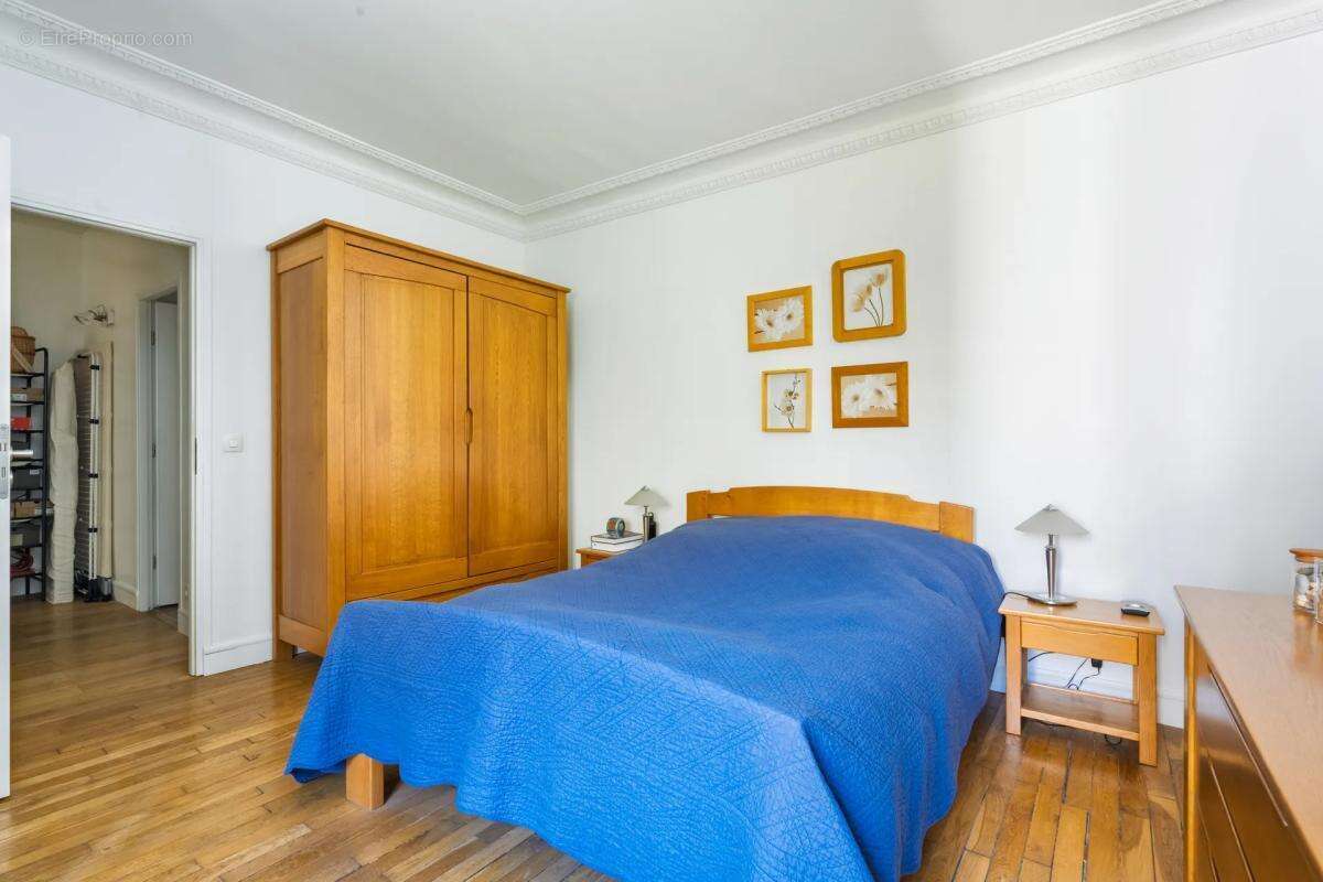 Appartement à PARIS-20E