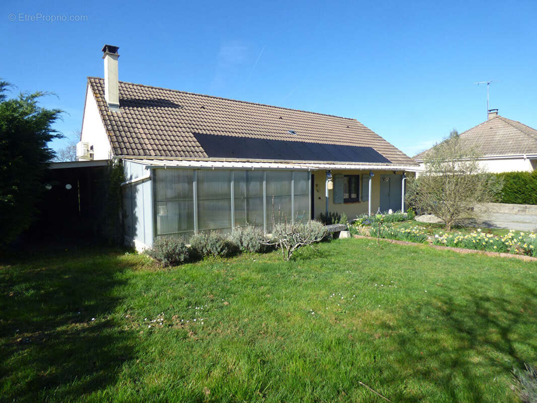 Maison à HURIEL