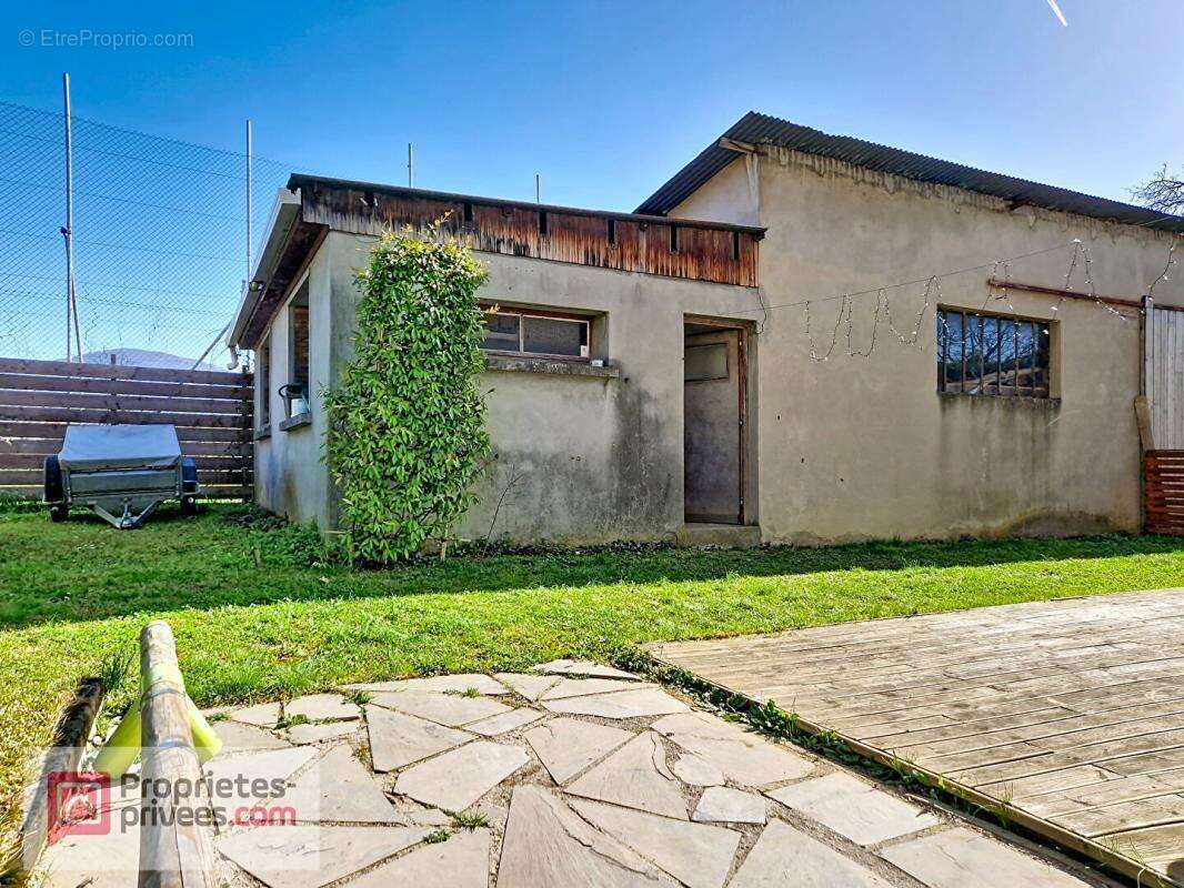 Appartement à BASSENS