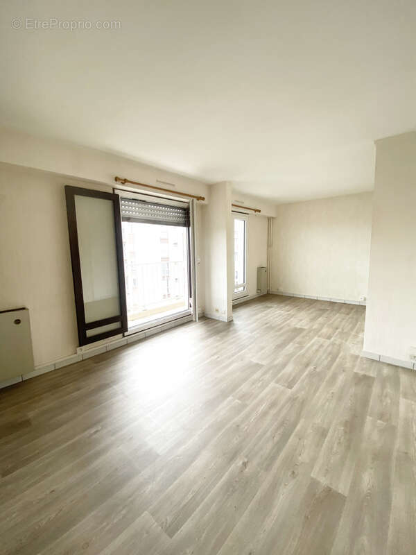 Appartement à VILLEMOMBLE