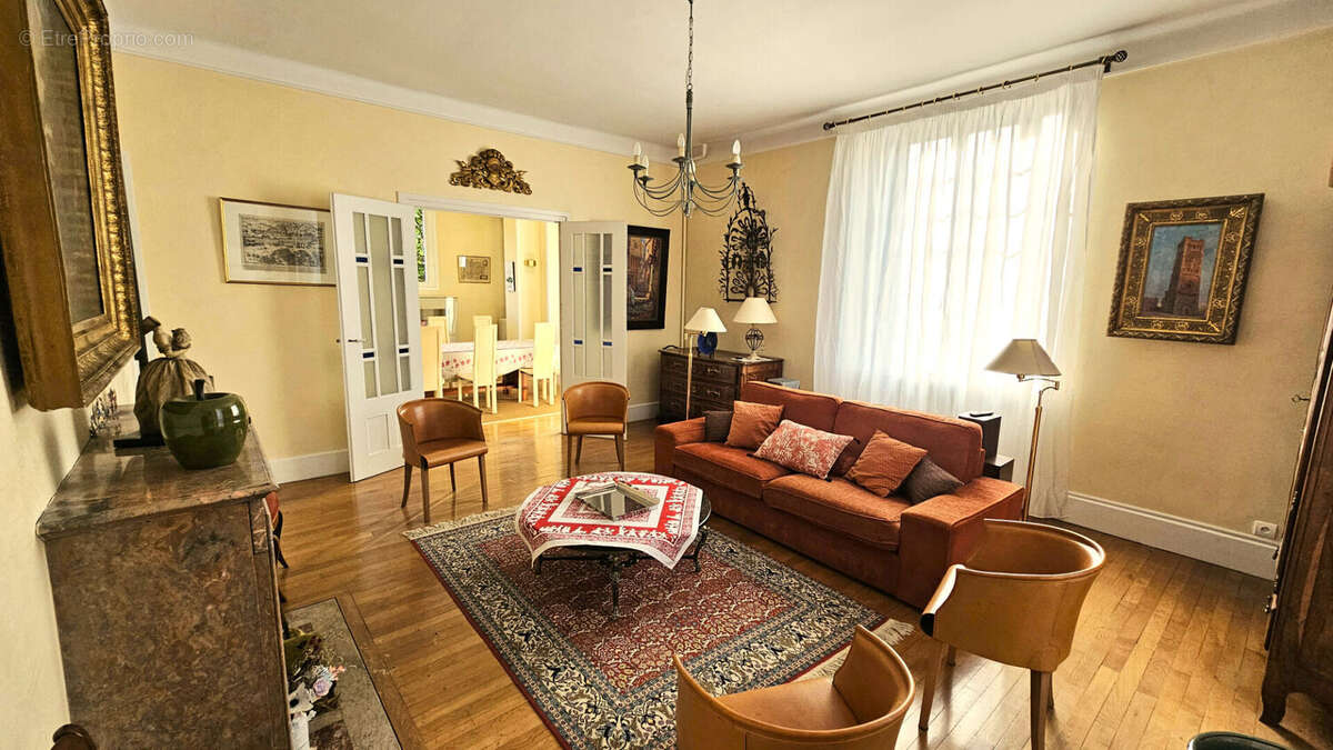 Maison à BOURGOIN-JALLIEU