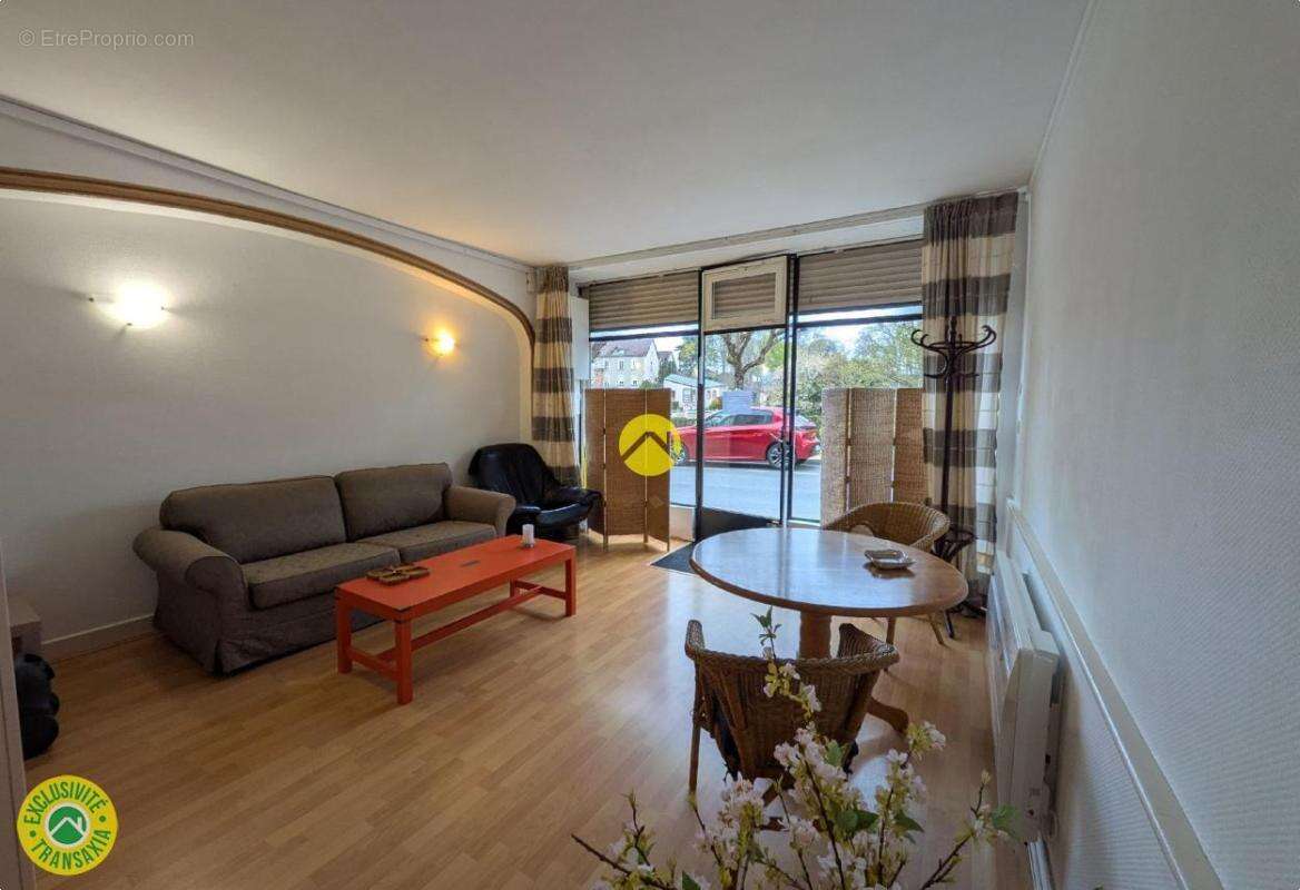 Appartement à NERIS-LES-BAINS