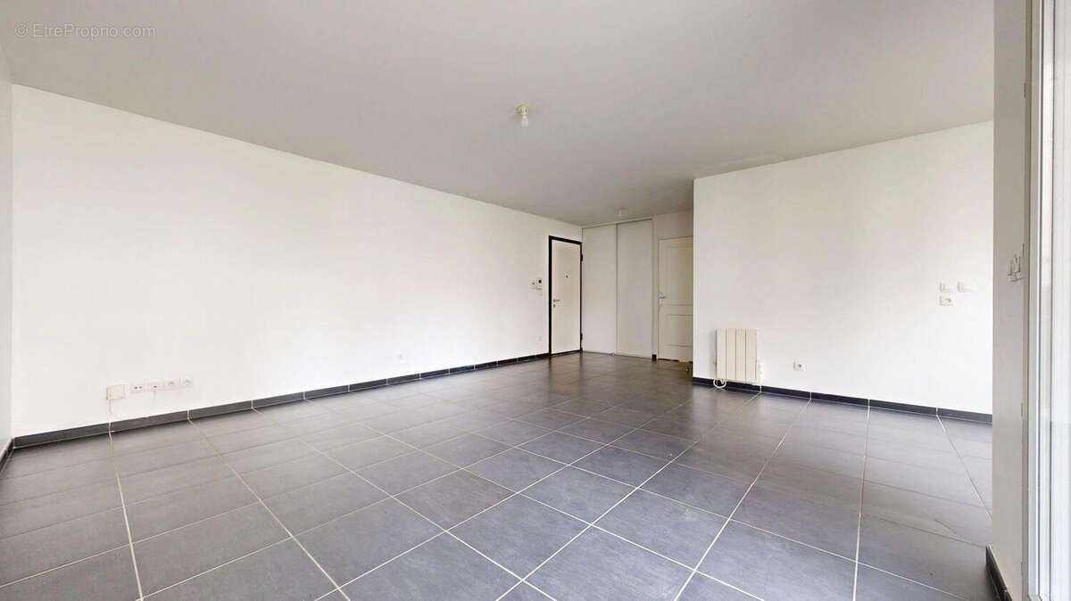 Appartement 70 m² à Villeurbanne  - photo 6