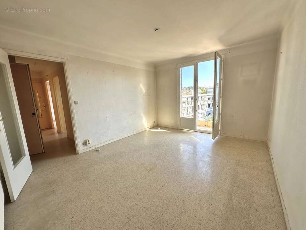 Appartement à CAGNES-SUR-MER