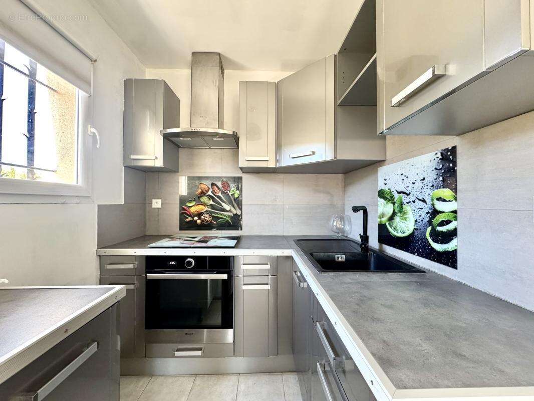 Appartement à SAINT-CHAMAS