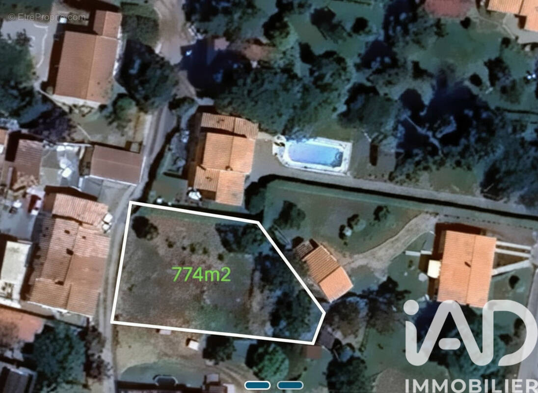 Photo 1 - Terrain à PEAULT