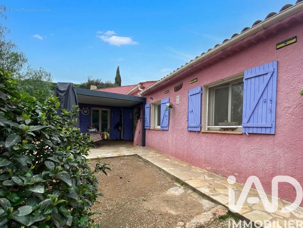 Photo 4 - Maison à LES ISSAMBRES