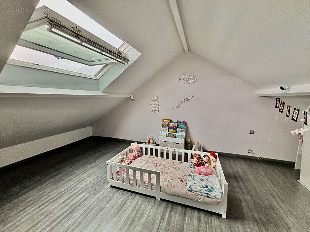 Maison à MAINVILLIERS