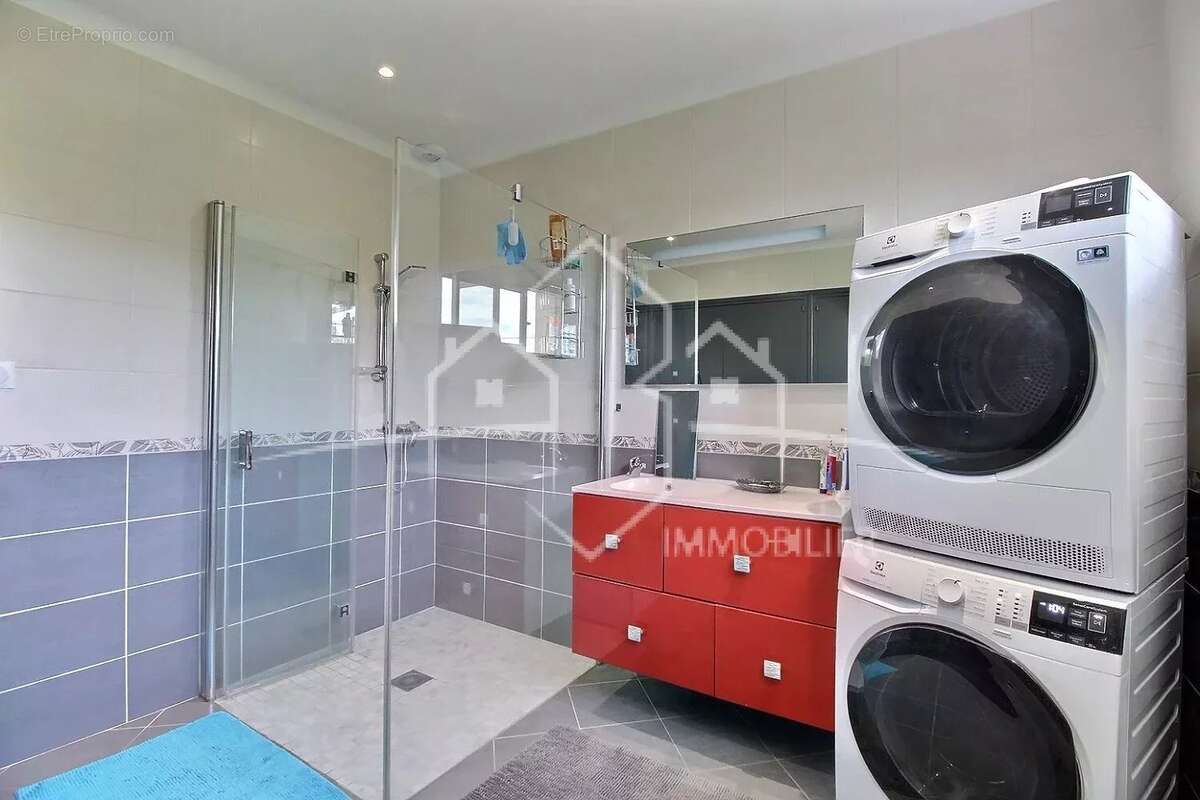 Maison à étage 220 m² hab,  avec 4 chambres - photo 13