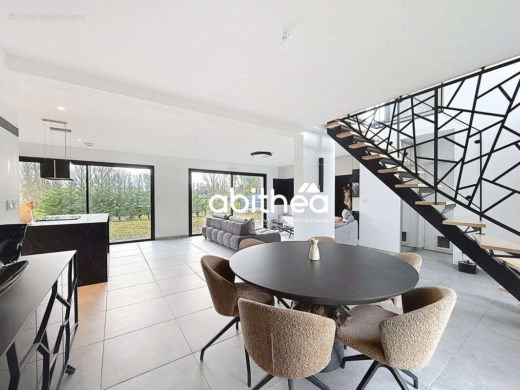 Maison à BOIRY-BECQUERELLE