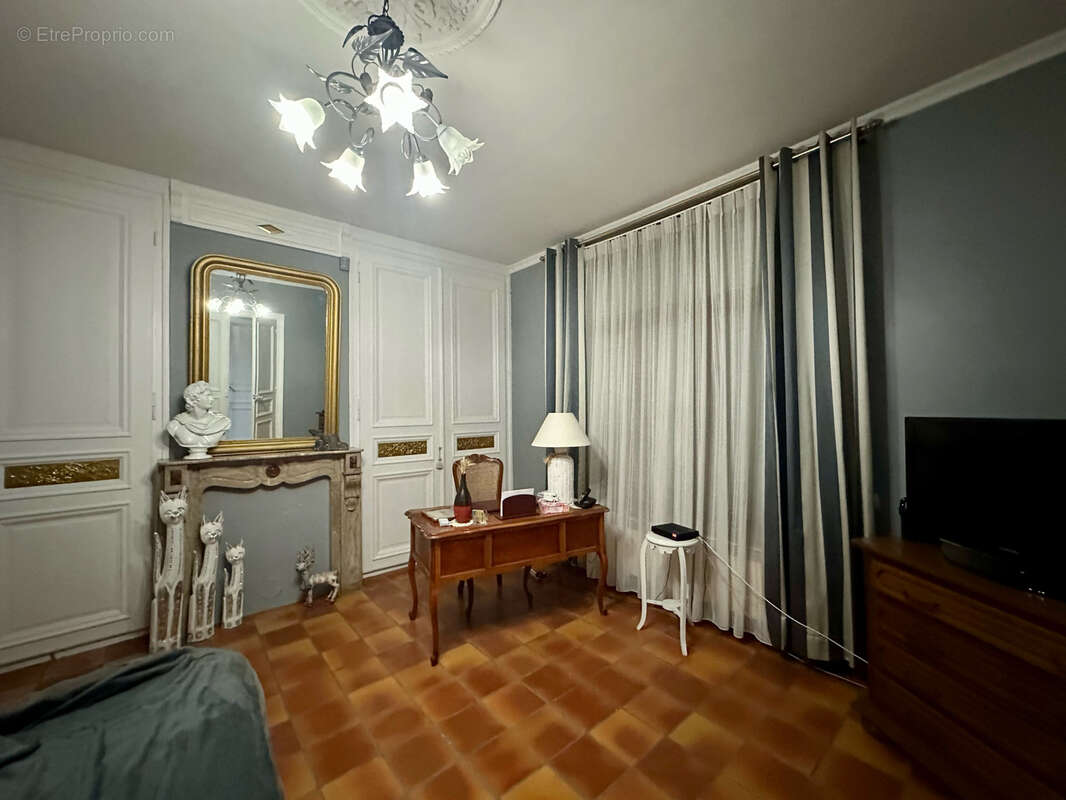 Maison à VIEUX-CONDE