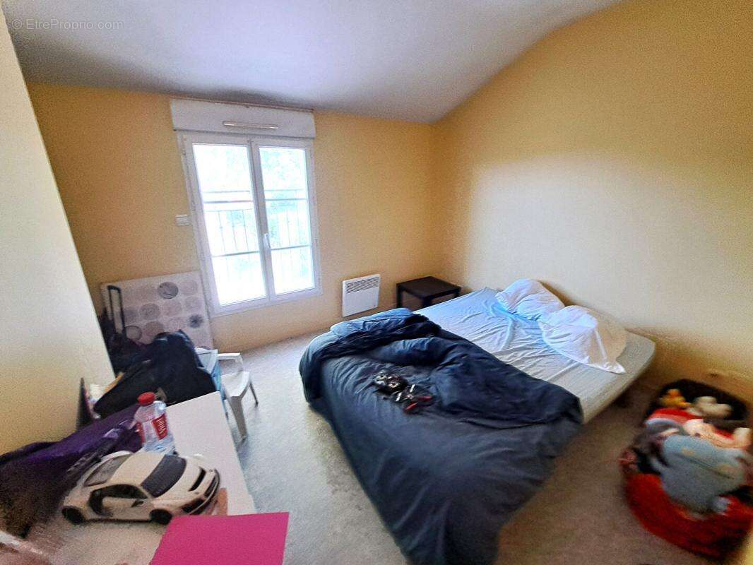 Maison à SAINT-YRIEIX-SUR-CHARENTE