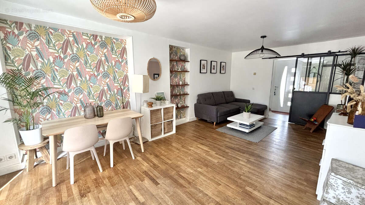 Appartement à DEUIL-LA-BARRE