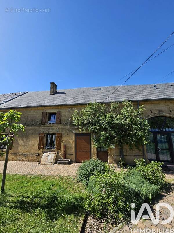 Photo 1 - Maison à COSNES-ET-ROMAIN
