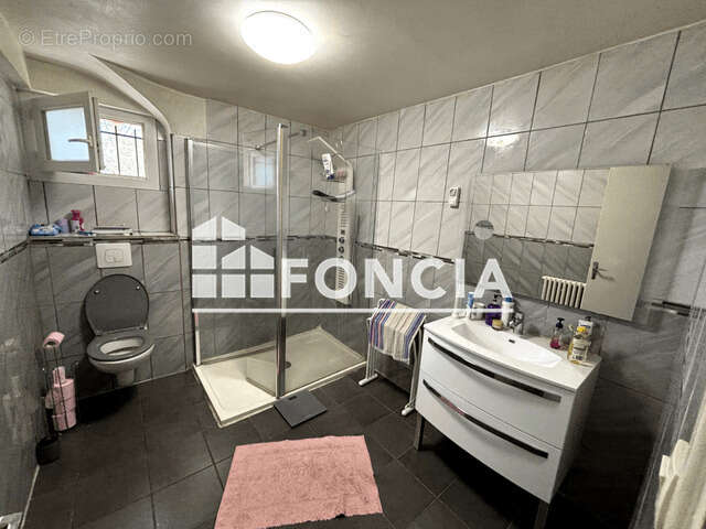 Maison à COLAYRAC-SAINT-CIRQ