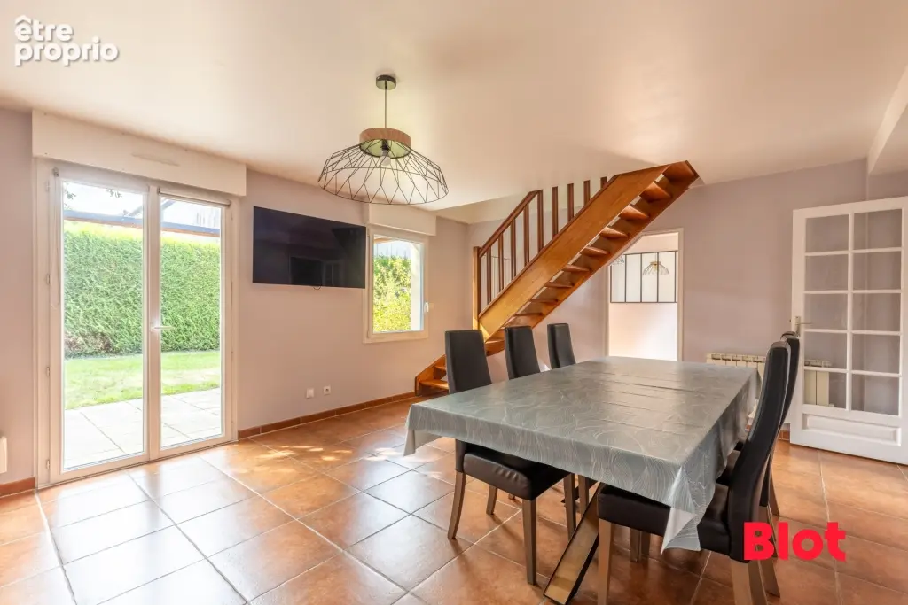 Maison 7 pièces 150 m² à vendre à Betton (35830) - photo 2