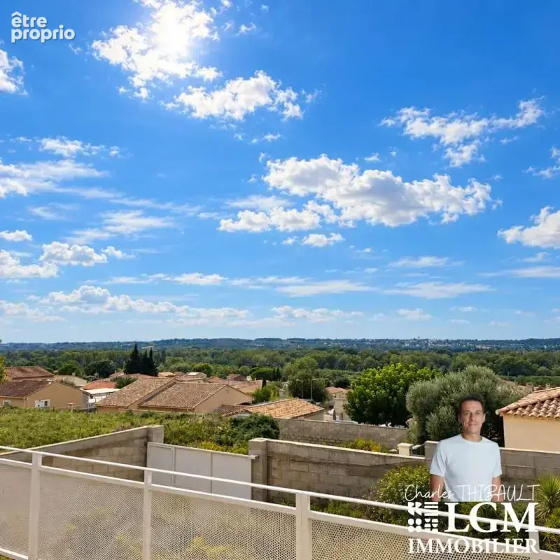 Montfrin – Villa de plain-pied avec piscine et vue dominante sans vis-à-vis - photo 14