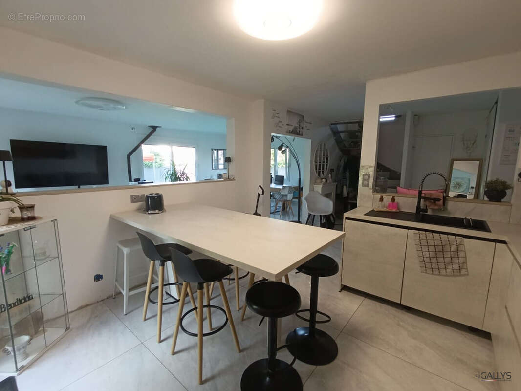 Maison 125 m² à Cattenom  - photo 4
