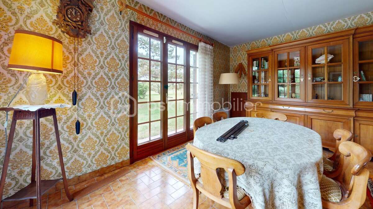 Maison à NESPLOY