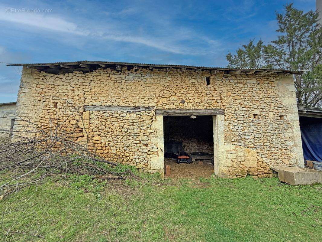 Maison à SAINTE-ALVERE