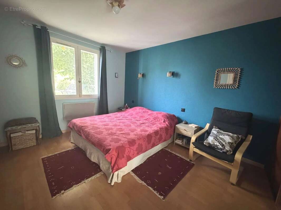 Maison familiale de 130 m² avec piscine à Pélussin - photo 6