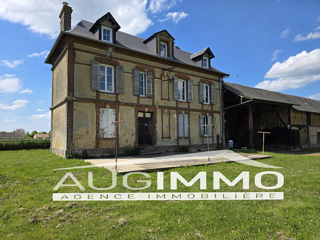 Maison à CORMEILLES
