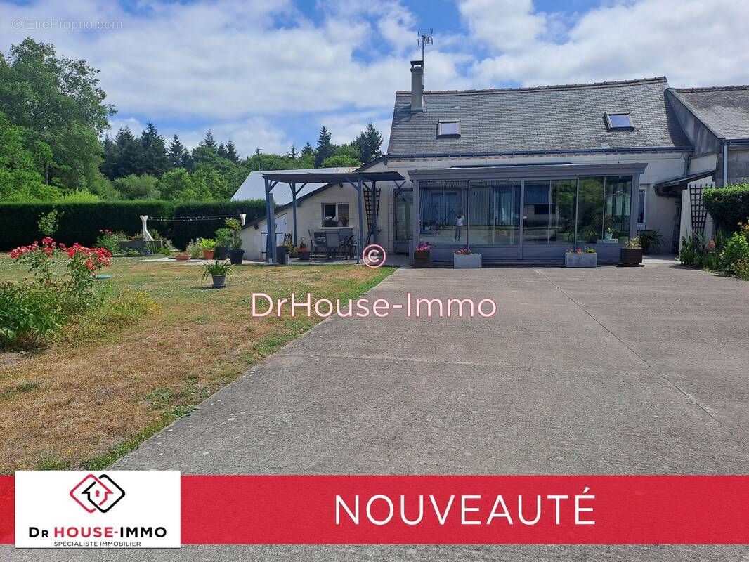 Maison à SAINT-ETIENNE-DE-CHIGNY