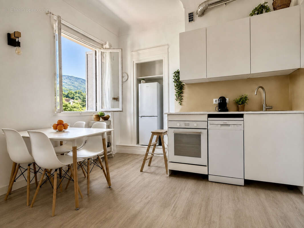 Appartement à MENTON