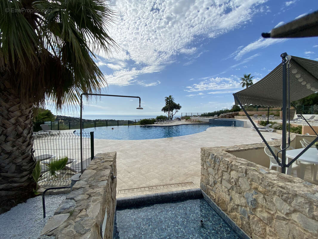 Maison à ROQUEBRUNE-SUR-ARGENS