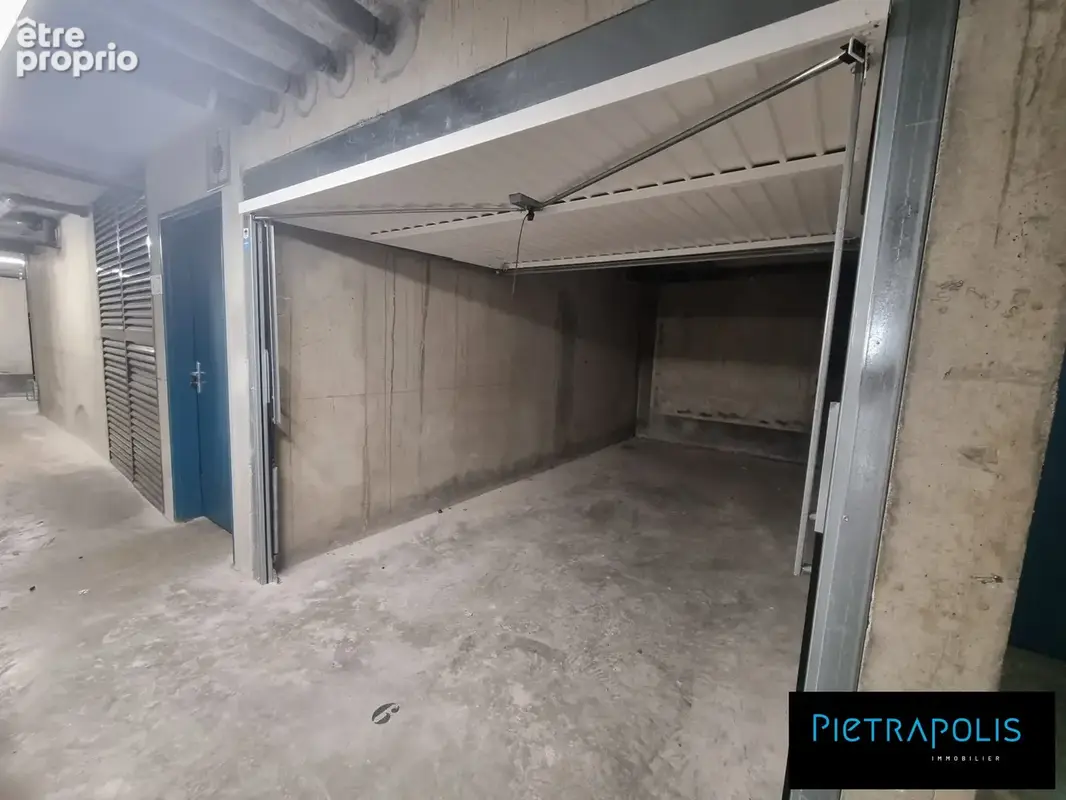 Parking 14 m² à Lyon-7e  - photo 3