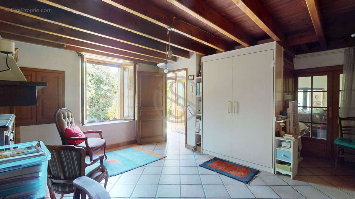 Maison 160 m2 + terrain constructible - photo 9