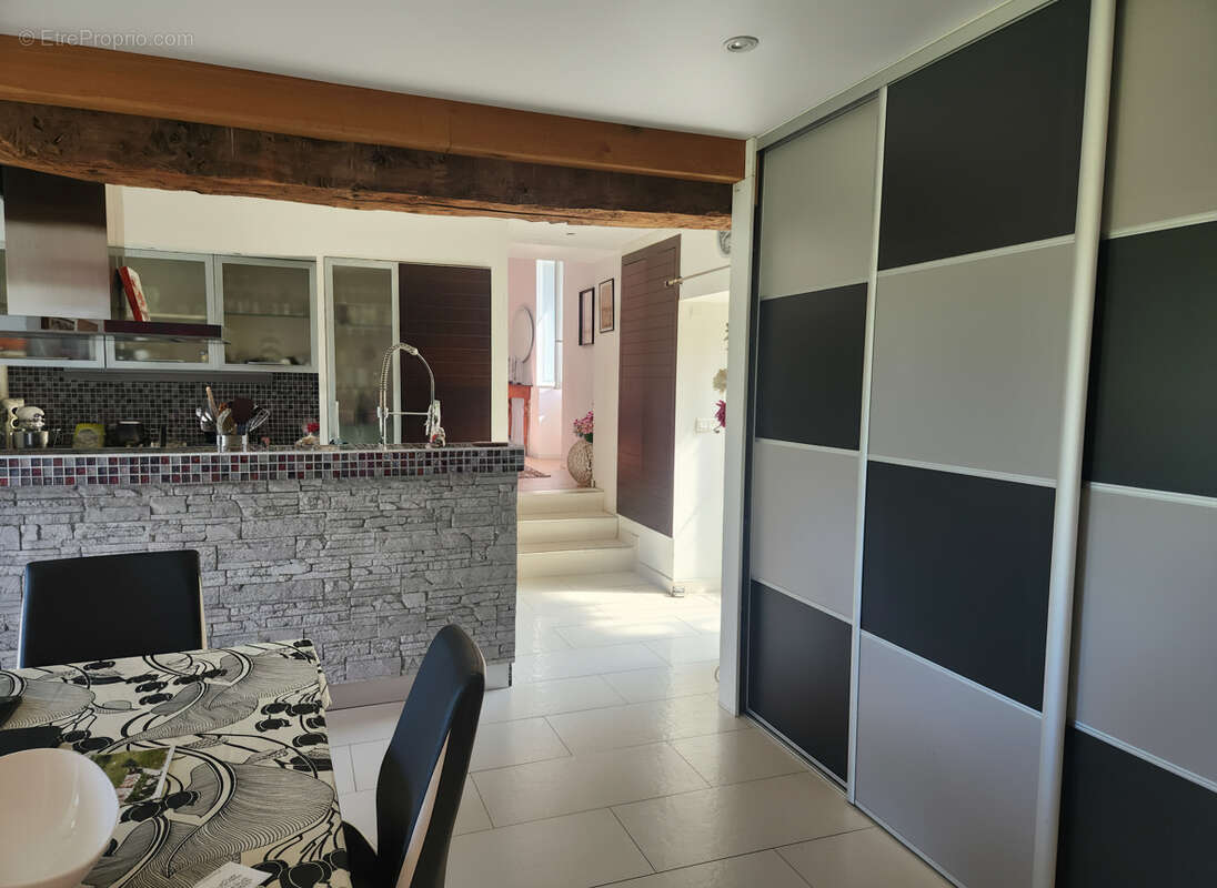 Maison à COUST