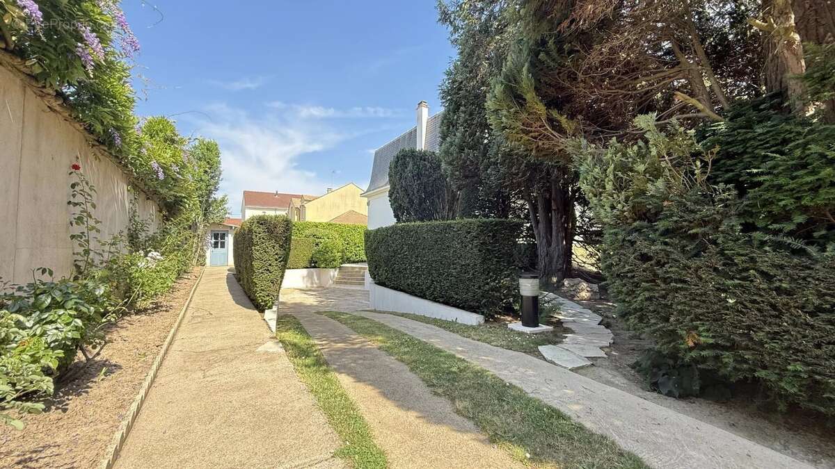 Maison à DOMONT