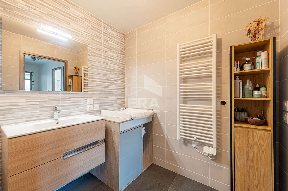 Appartement à ANNECY-LE-VIEUX
