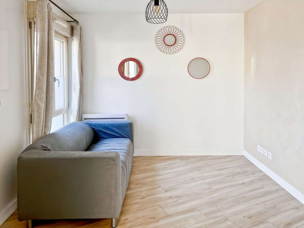 Appartement à LA FERTE-ALAIS