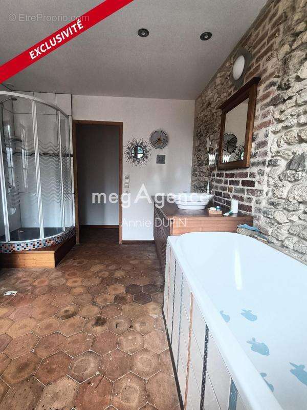 Maison à SOURS