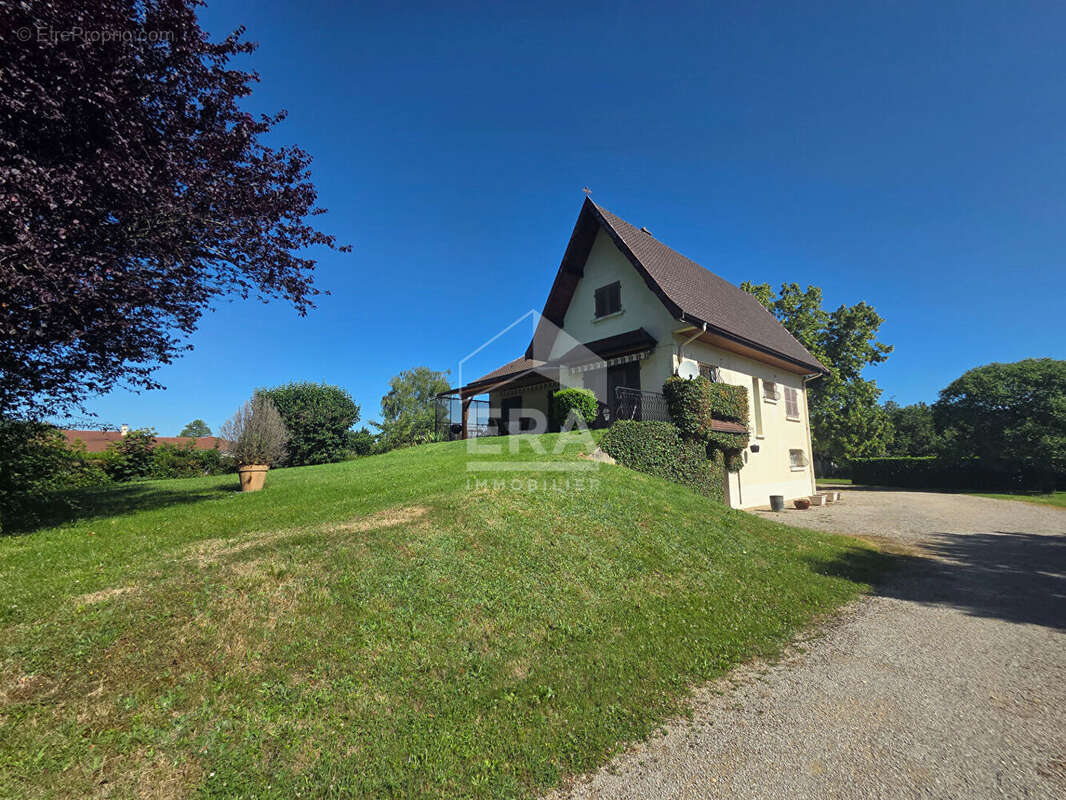 Maison à BETTANT