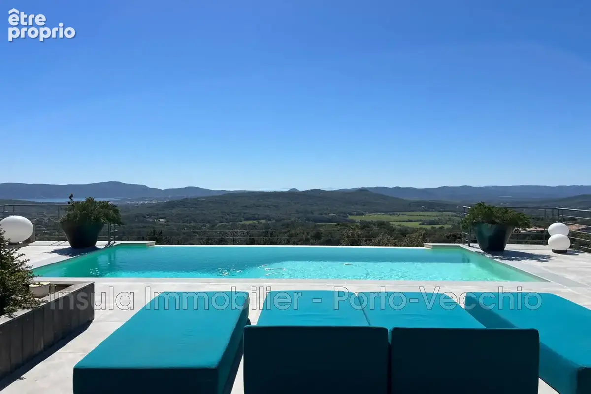 Maison à PORTO-VECCHIO