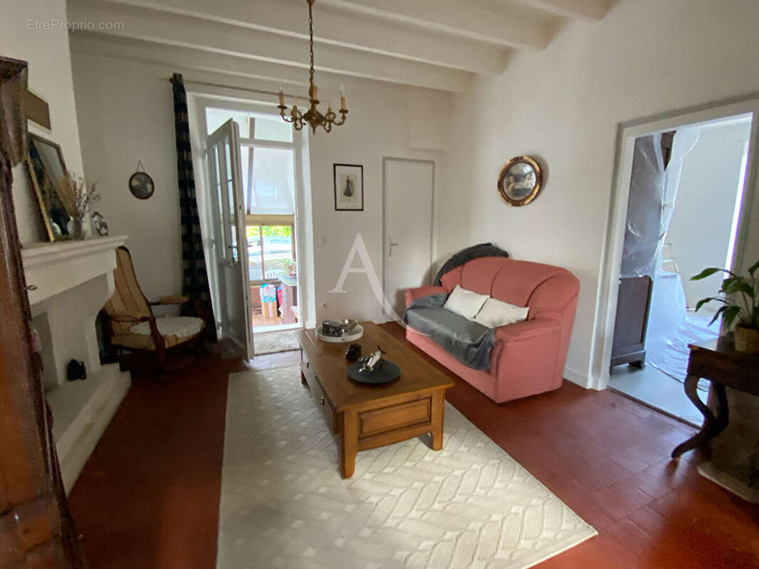 Maison à MONTCRESSON