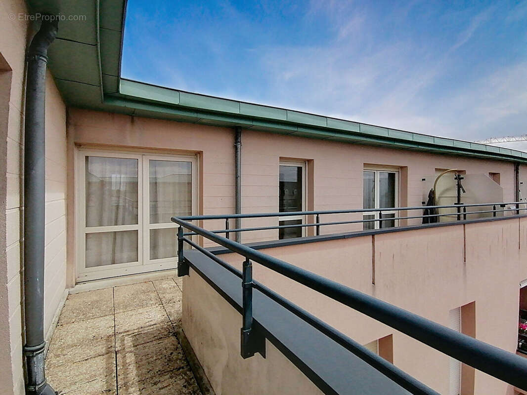 Appartement à LE COUDRAY