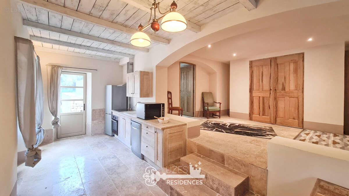 Maison à GOUDARGUES